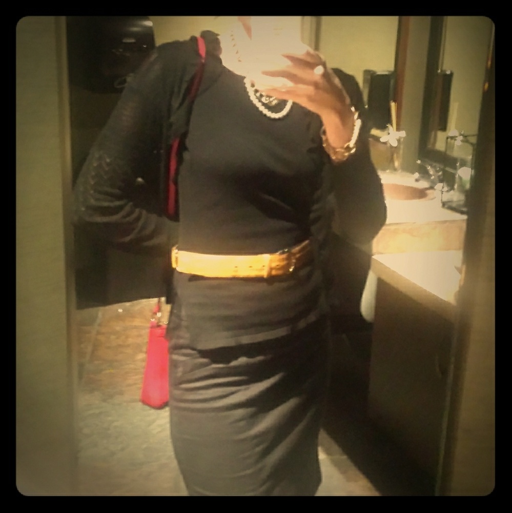 Meet your Posher, Elizabeth